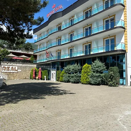 Hotel Bar Restaurant Real