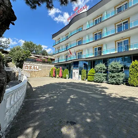Bar Restaurant Real Hotel *